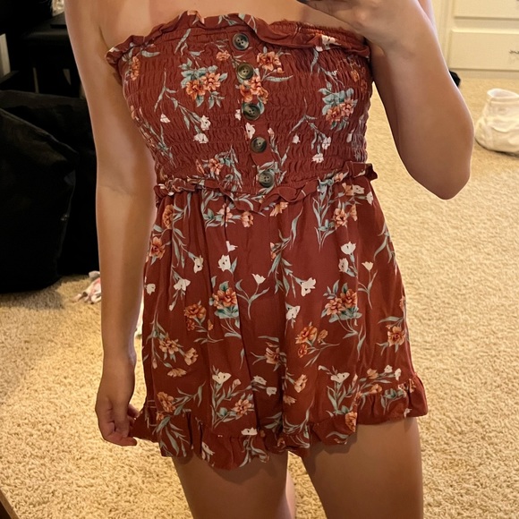 american eagle floral strapless romper - Picture 3 of 4